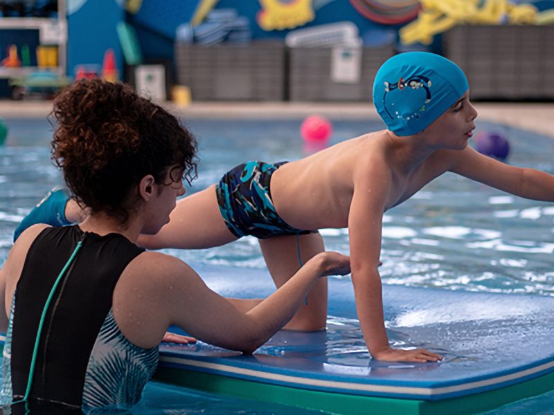 Fisioterapia en piscina